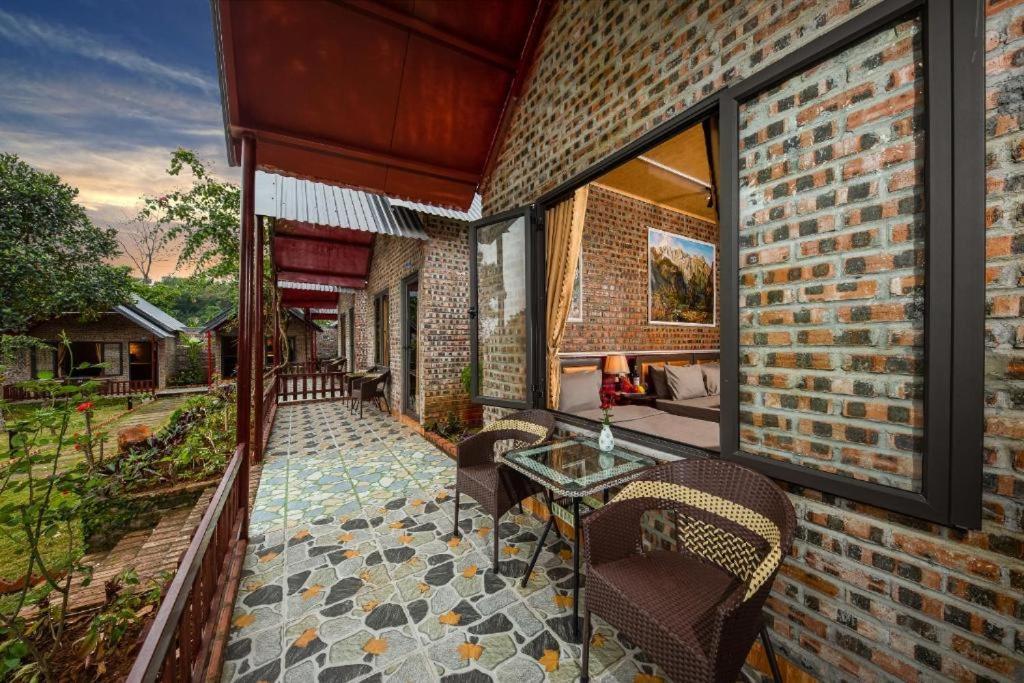 Cat Ba Spring Lodge *