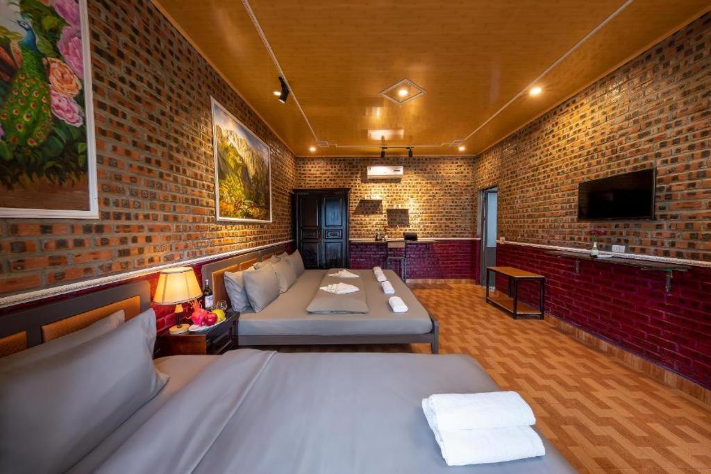 Cat Ba Spring Lodge